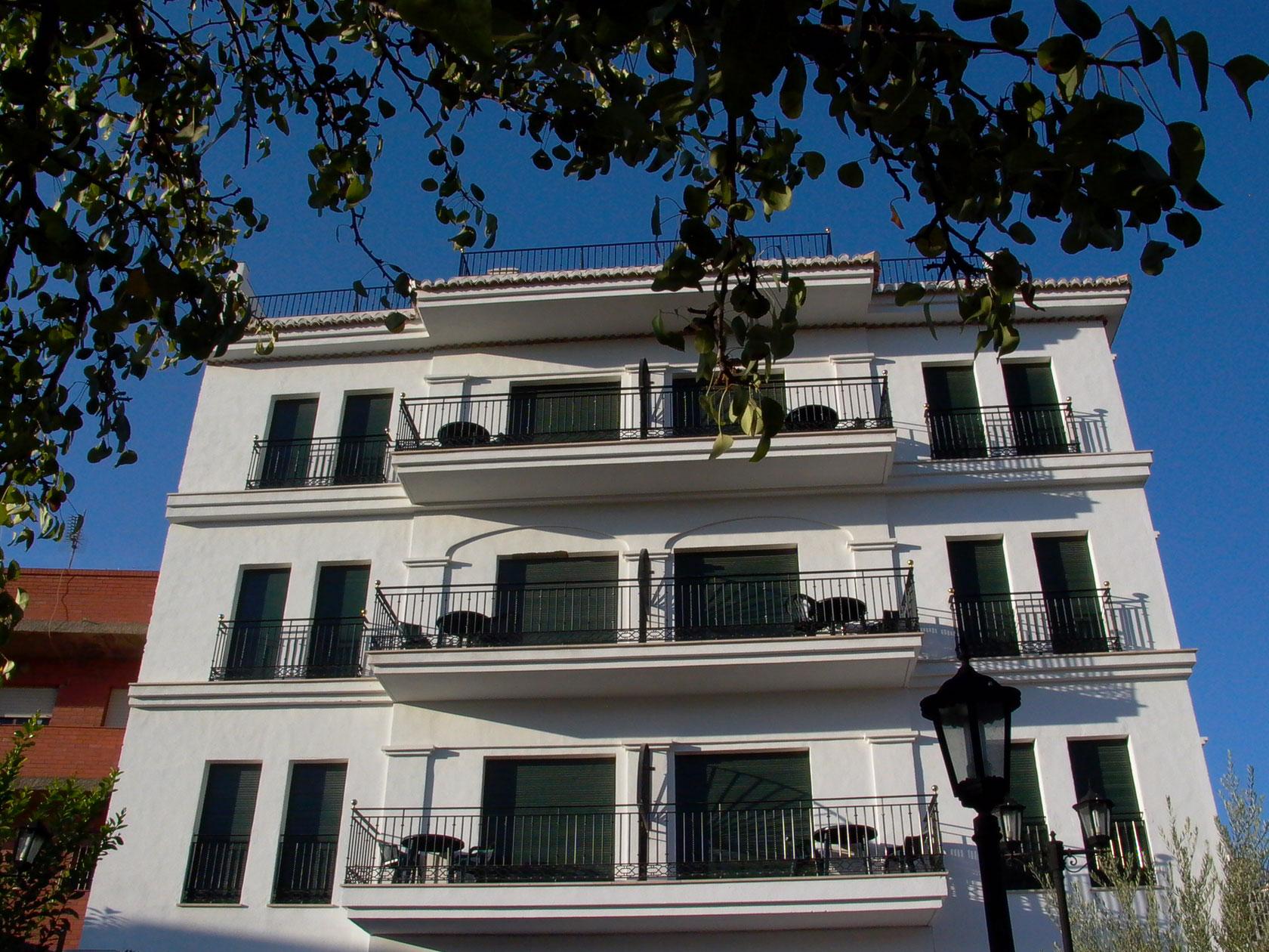Hotel Calderon Cenes De La Vega Exterior foto